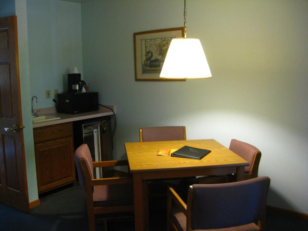 Day'S End Motel Plainville Ruang foto