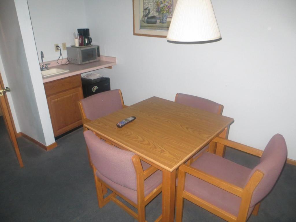 Day'S End Motel Plainville Bagian luar foto